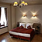Santi Szálloda 4*