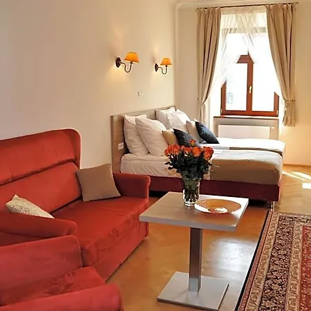 Santi Otel Krakow