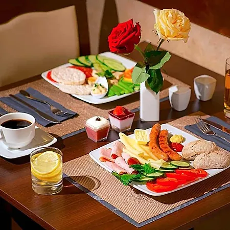 Otel Santi 4*
